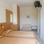 Hotel Ammouliani Twin Bedded Room2